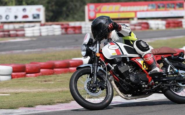 值得入手的国产4缸复古机车推荐,复古机车400-500cc