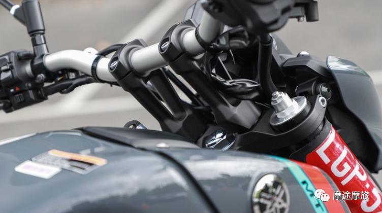 老款雅马哈mt09极速测评,雅马哈mt09三缸试驾