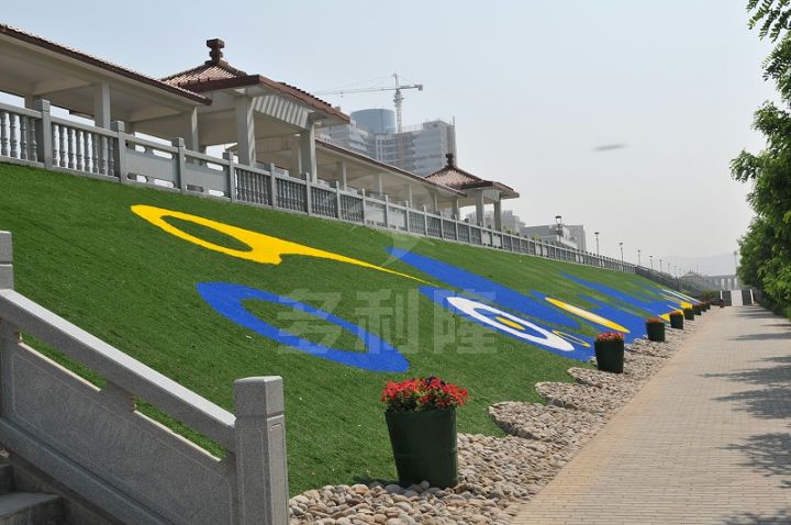 人造草坪分类都用到哪里,人造草坪的详细参数表