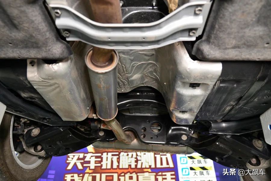 英菲尼迪274a和奔驰m274是同款吗,英菲尼迪m274发动机与奔驰一样吗