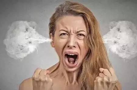 为什么女性容易得甲状腺乳腺结节,女性有甲状腺结节对月经有影响吗