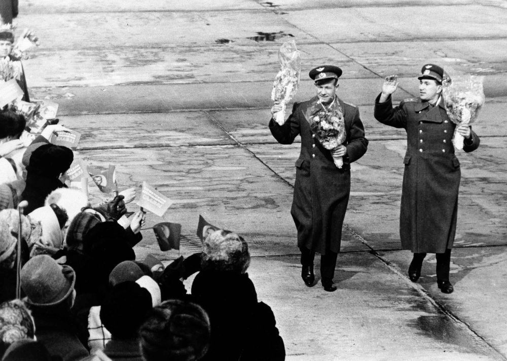 人类第一位宇航员加加林之死,人类第一位死亡的航天员