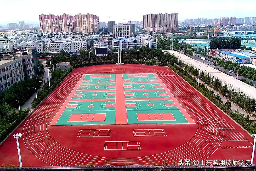 去山东蓝翔技校学汽修学费多少钱,上山东蓝翔汽修学习需要文凭吗