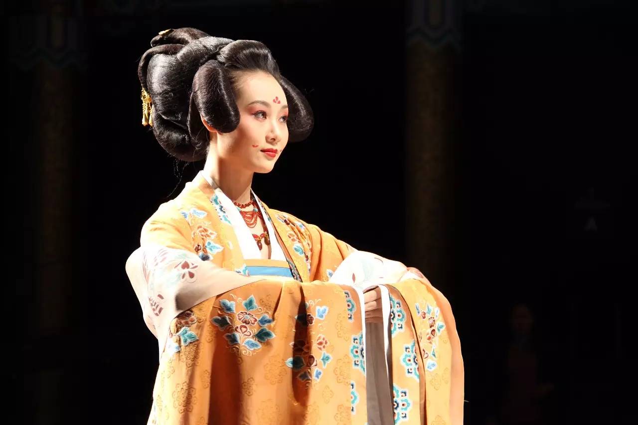 最凄惨悲凉的古诗李商隐,李商隐官场失意