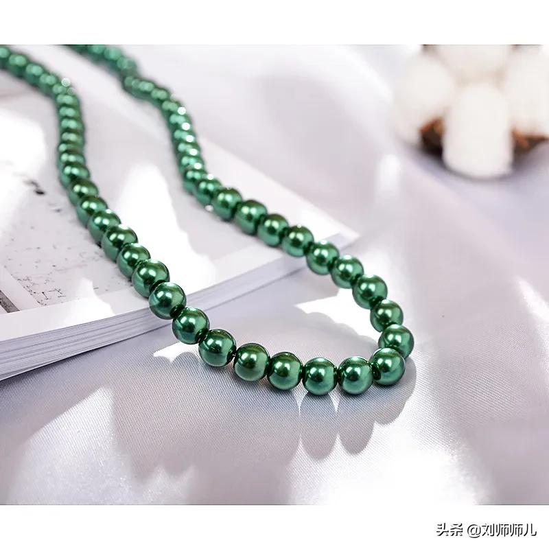 鉴别珍珠和仿珍珠的两种简易方法,天然珍珠和仿制珍珠的区别