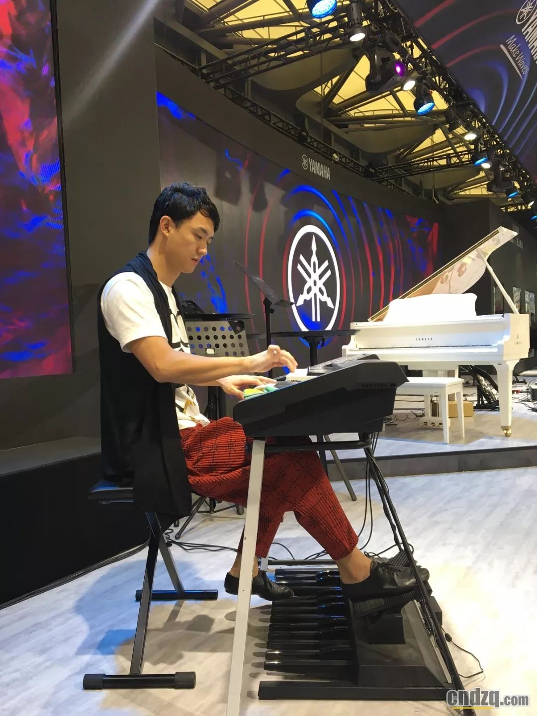 吟飞rs760怎么升级,上海乐展参展