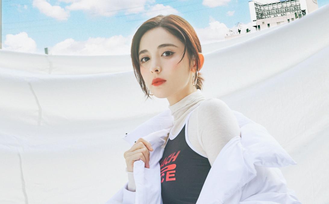 娜扎被p黑白照,戏没演好被导演骂