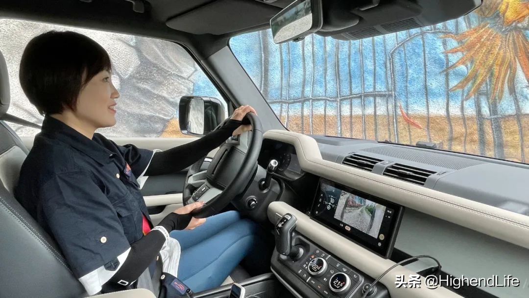 路虎卫士90110130的区别,路虎卫士902.0t越野试驾