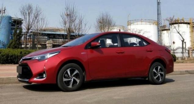 17款雷凌车主真实感受,雷凌双擎真实体验