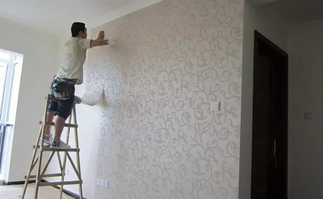 翘边墙纸怎么撕掉最快最干净,墙纸翘边用修补胶还是糯米胶