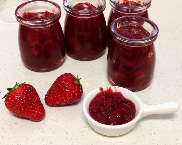 夏天草莓吃不完怎样保存好,草莓吃不完如何制作保存