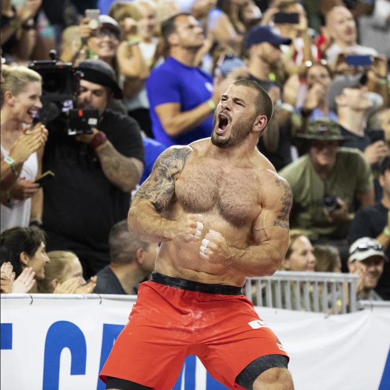 世界足球排名前十球星c罗,世界足坛身材最高的人