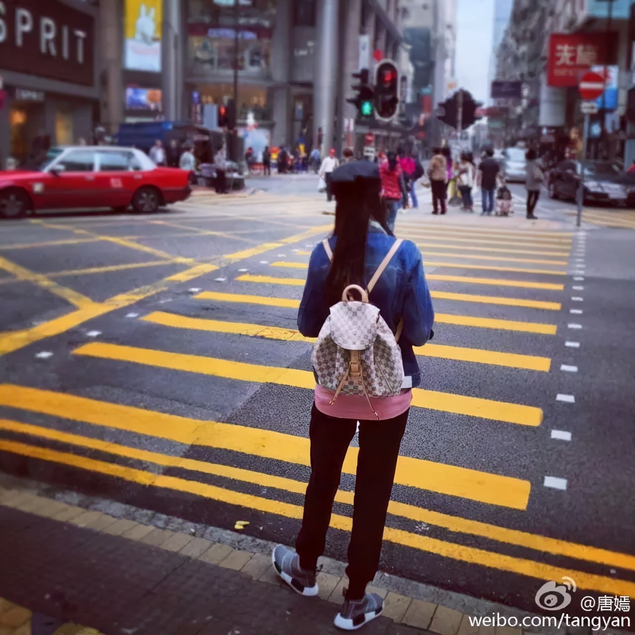 唐嫣▏包品一路在线