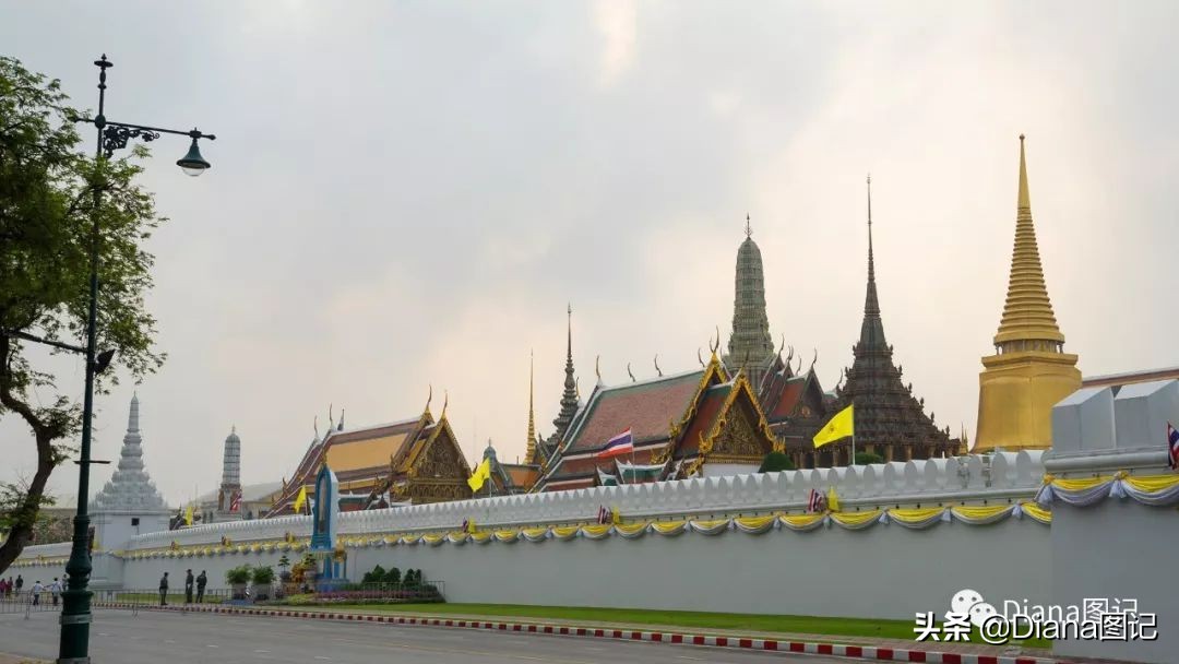 夜游泰国曼谷湄南河品美食赏表演,泰国旅游攻略必去景点夜市