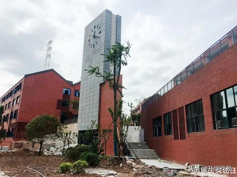 重庆探校|还有12天开学，我去逛了一圈新修的石子山学校