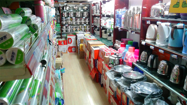 将日用品卖给外国人赚35亿，被评为宁波最佳雇主，却鼓励员工离职