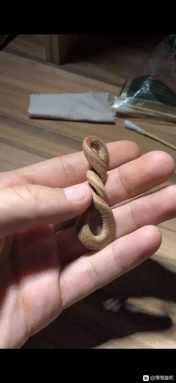 懒人必爱，洗澡都不用摘！花几十块钱做个皮环，能戴一辈子