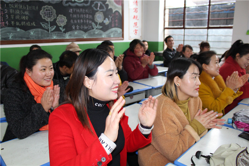 庄浪南湖小学,庄浪县教育局南湖小学