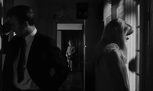 在这部片中,波兰斯基拍出了也许是影史上最传神的女精神病患者