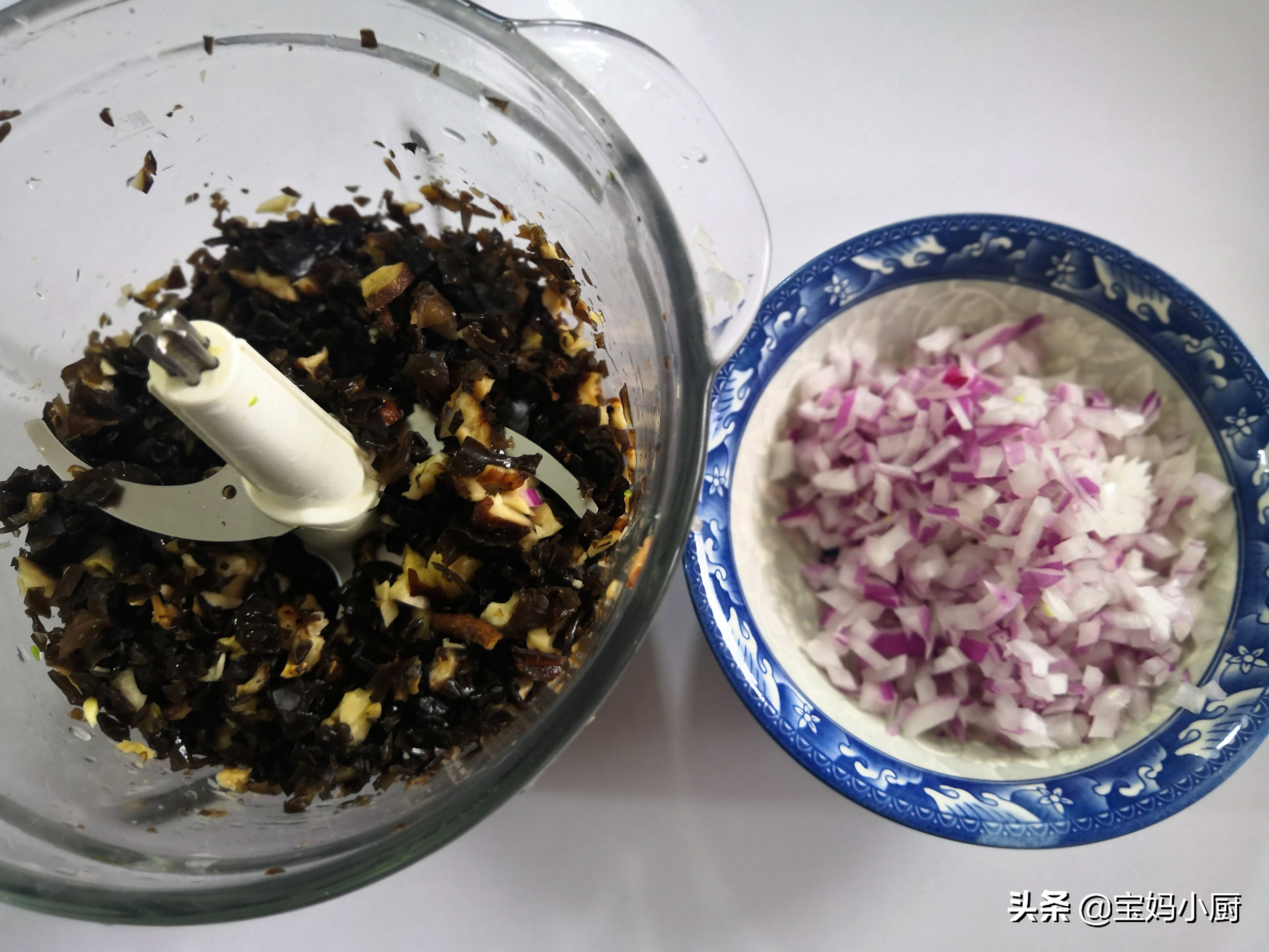 包子馅咋调好吃？老妈用了几十年的调馅法，放啥菜都香，一次成功