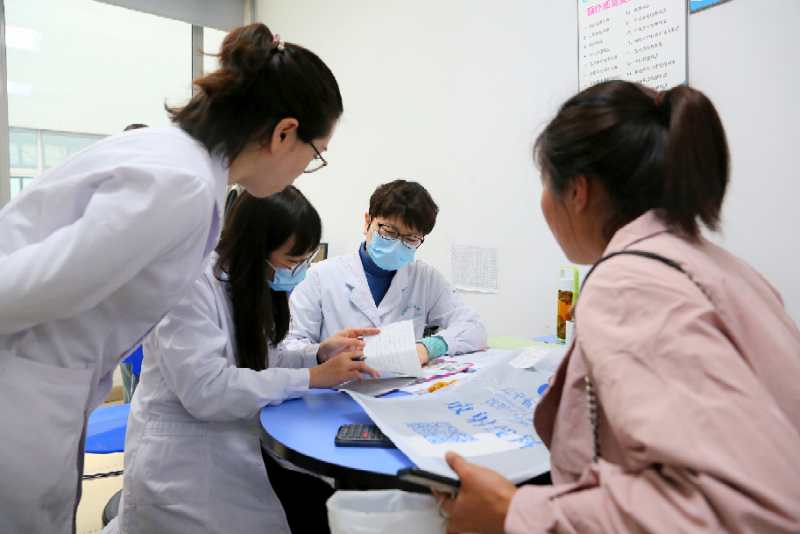 沈阳哪家医院治疗孩子矮小症,沈阳哪里看儿童矮小症