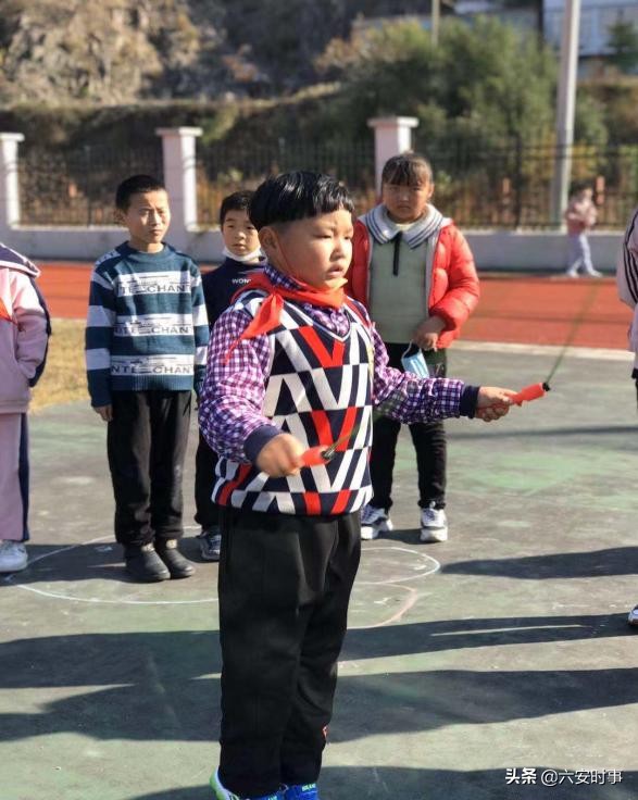 小学体质健康运动会,我运动我快乐小学