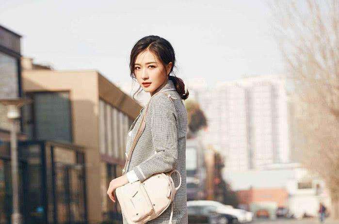 万茜为何被那么多人喜欢,万茜为何如此受欢迎