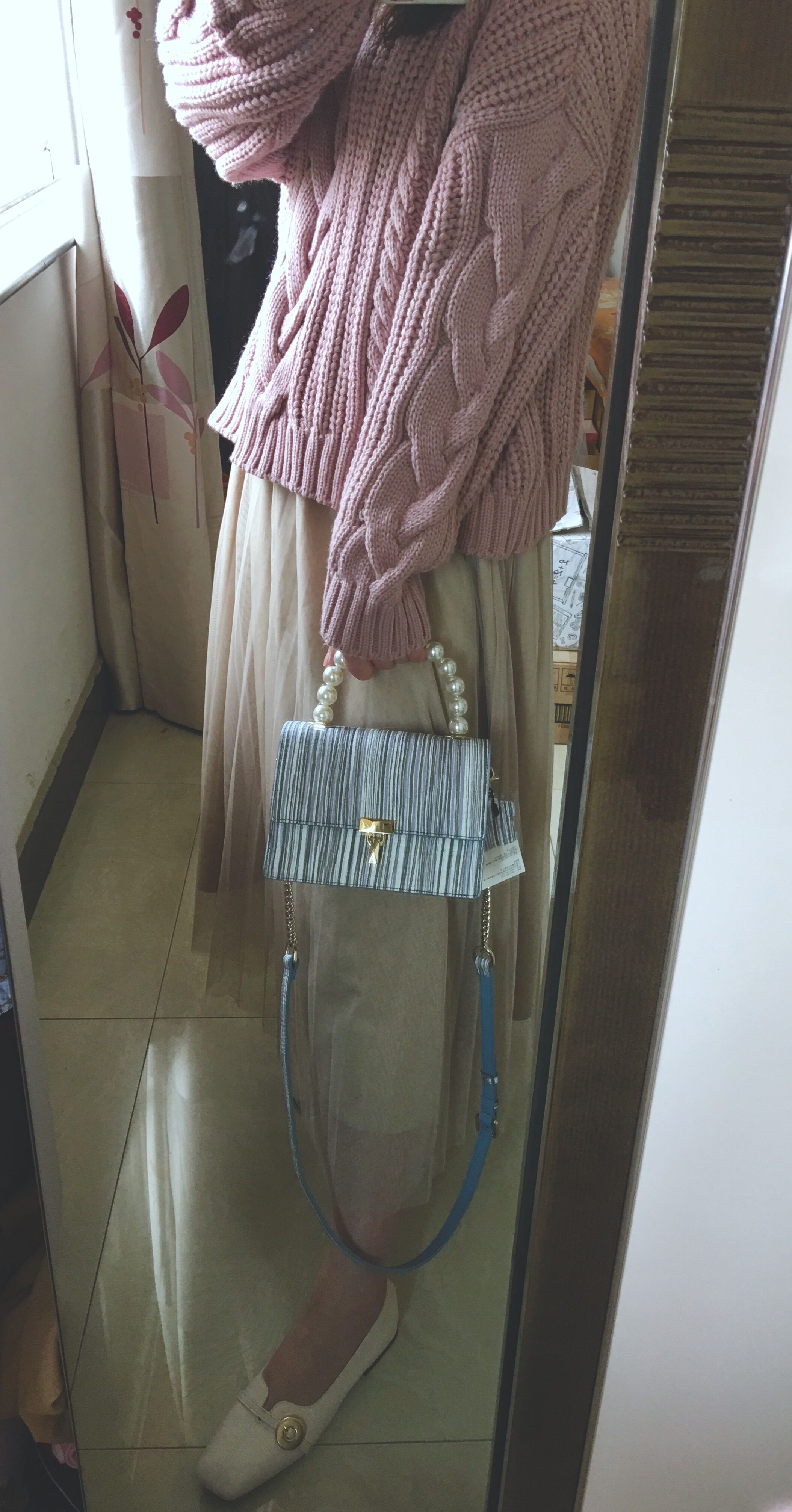 elle粉色包包搭配,elle包包怎么便宜了