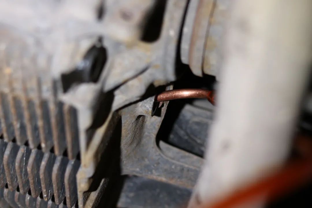 怪兽修车：翻新一辆2005年凌志LS430，当年百万经典车，满血复活