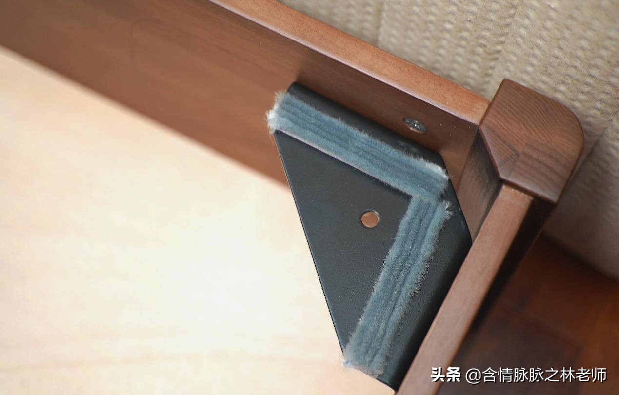 8平方小户型床带飘窗,8平米的小户型床