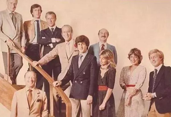 Gucci版宫心计!家族兄弟内斗,父子反目,买凶弑夫