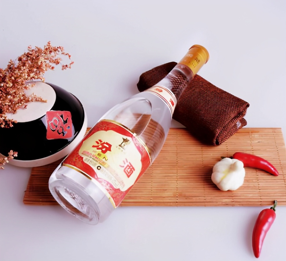 黄盖玻汾53度为什么称夺命汾酒,号称夺命53的黄盖玻璃汾酒