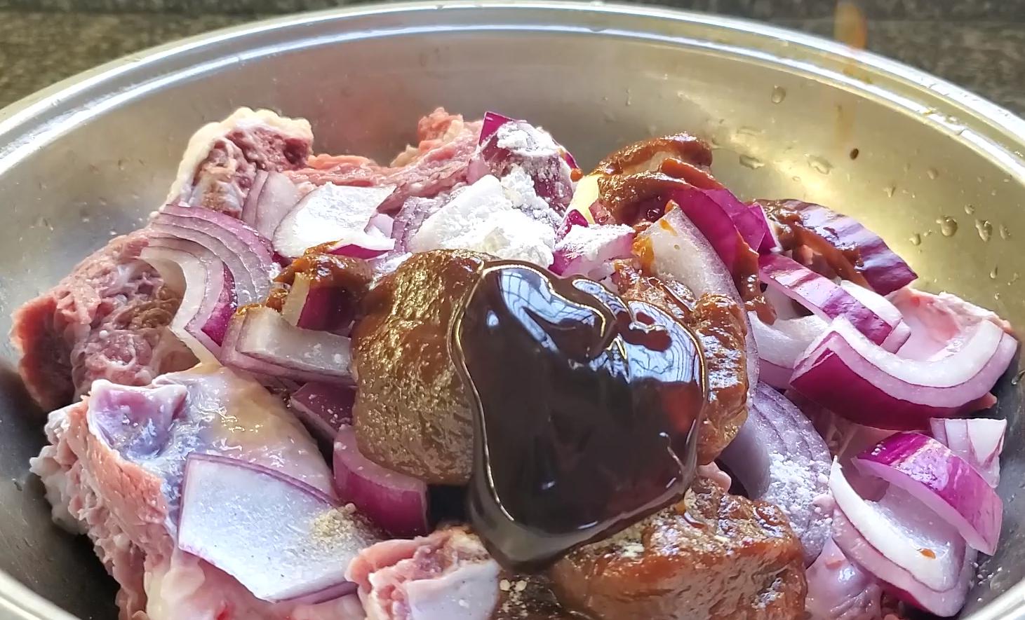 爱吃排骨要收藏,炖牛排骨的做法最正宗的做法窍门