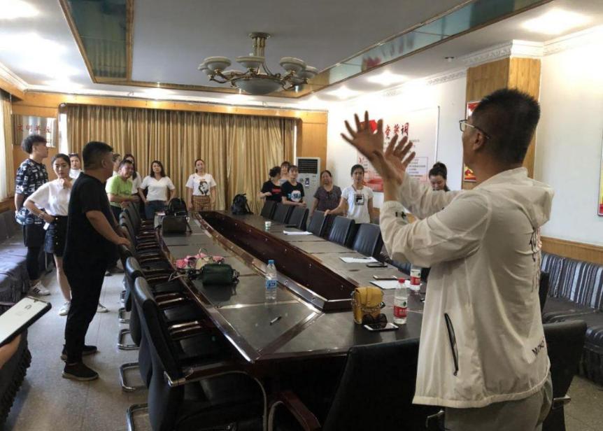 编导行业的现状和前景,编导专业就业前景哪家靠谱