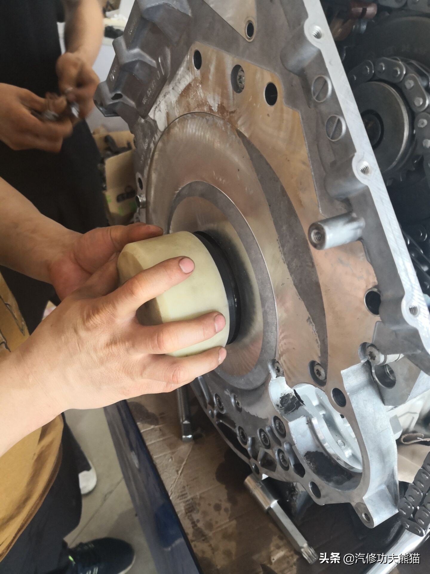 老款奥迪a6l烧机油的车型,最新款奥迪a6l质量怎么样烧机油吗