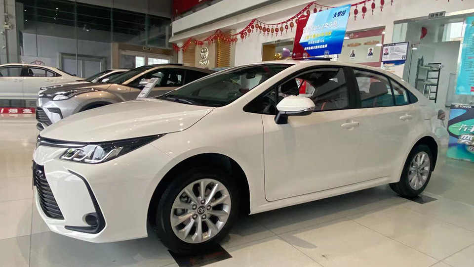 卡罗拉双擎最大优惠多少,卡罗拉优惠2万5可以入手吗