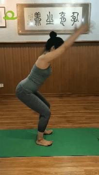 孕期耻骨痛到怀疑人生？掌握这五个方法，孕期走路也能带风