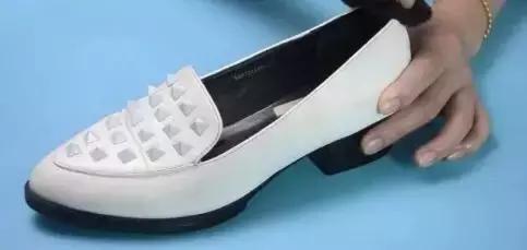 高帮帆布鞋鞋头挤脚磨脚怎么办,新买的鞋子挤脚小妙招帮你解决