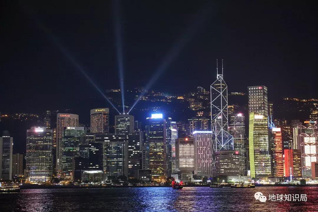 香港有多繁华是由英国带动的吗,香港有什么产业支撑