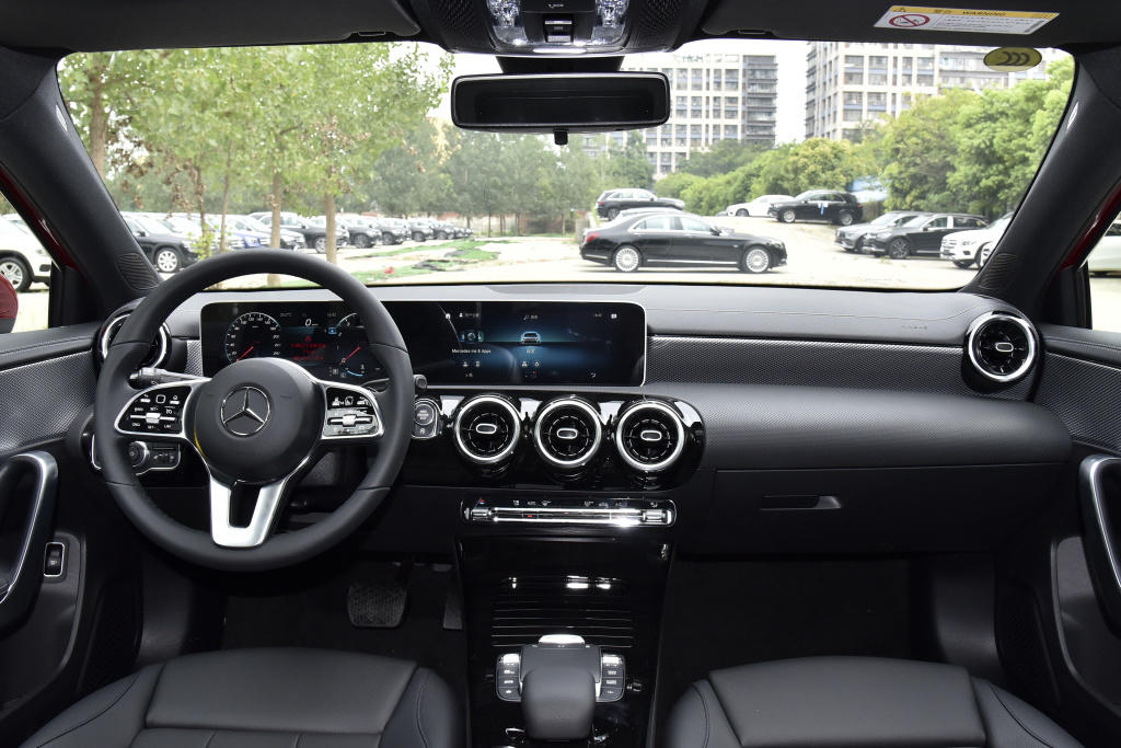 预算20w入手奔驰a级,同样预算选揽运还是揽胜