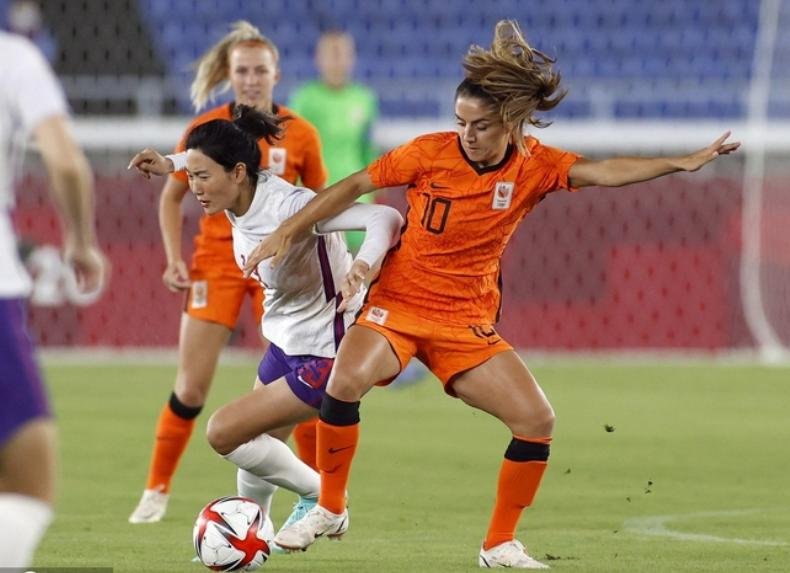 没有最惨只有更惨！中国女足2-8大比分输荷兰，完败结束奥运会