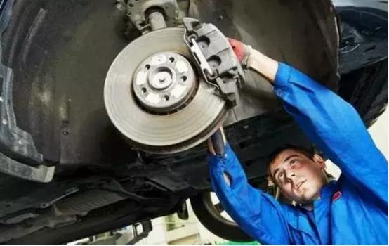 离合器只换离合器片行吗,离合器片多久换一次