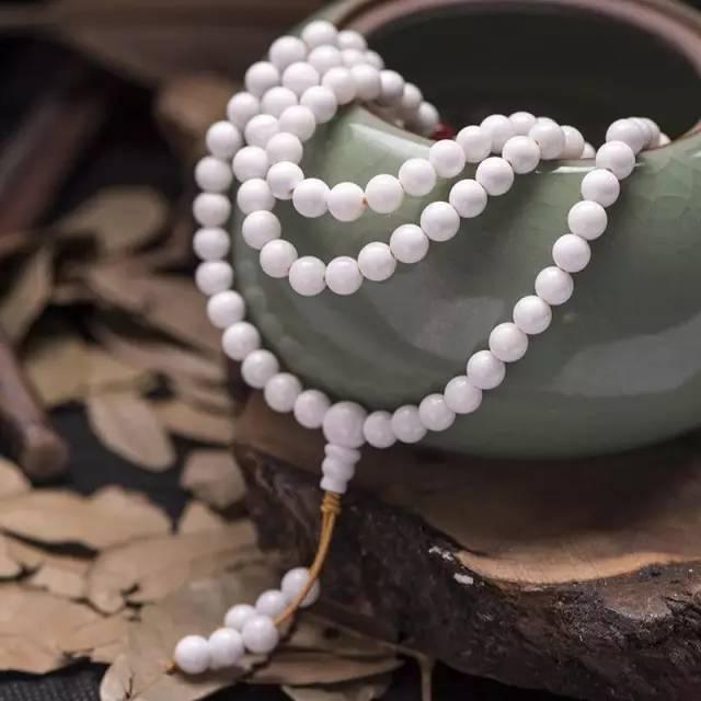 这10种文玩都是违禁品最好别碰,国家明令禁止的文玩有了会如何