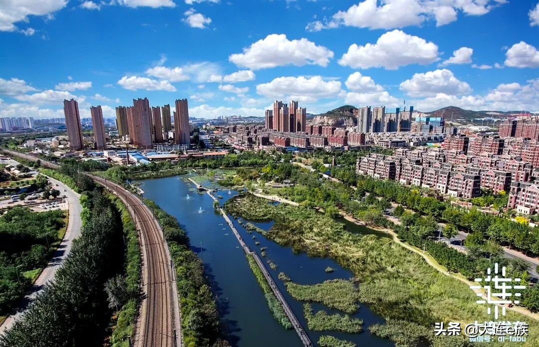 澶ц繛甯傜敇浜曞瓙,鐢樹簳瀛愪腑鍗庤矾