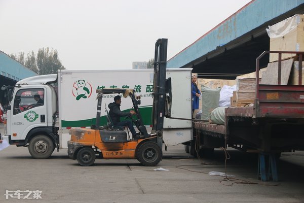 重载版轻卡蓝牌190马力翻斗,能拉重载的4米2蓝牌轻卡厢货