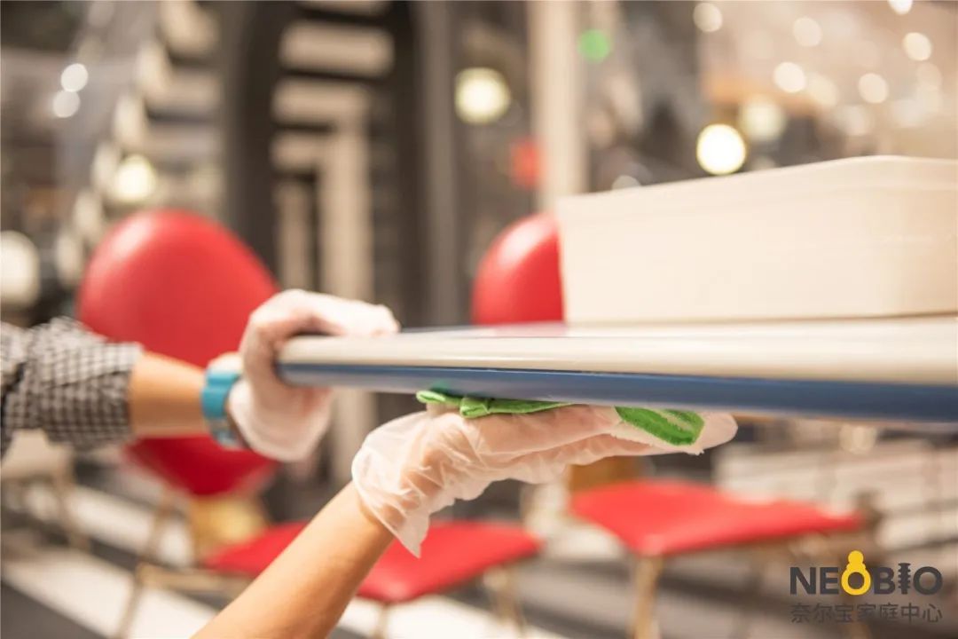 奈尔宝亲子乐园低至4折,奈尔宝亲子中心通用票十几个人