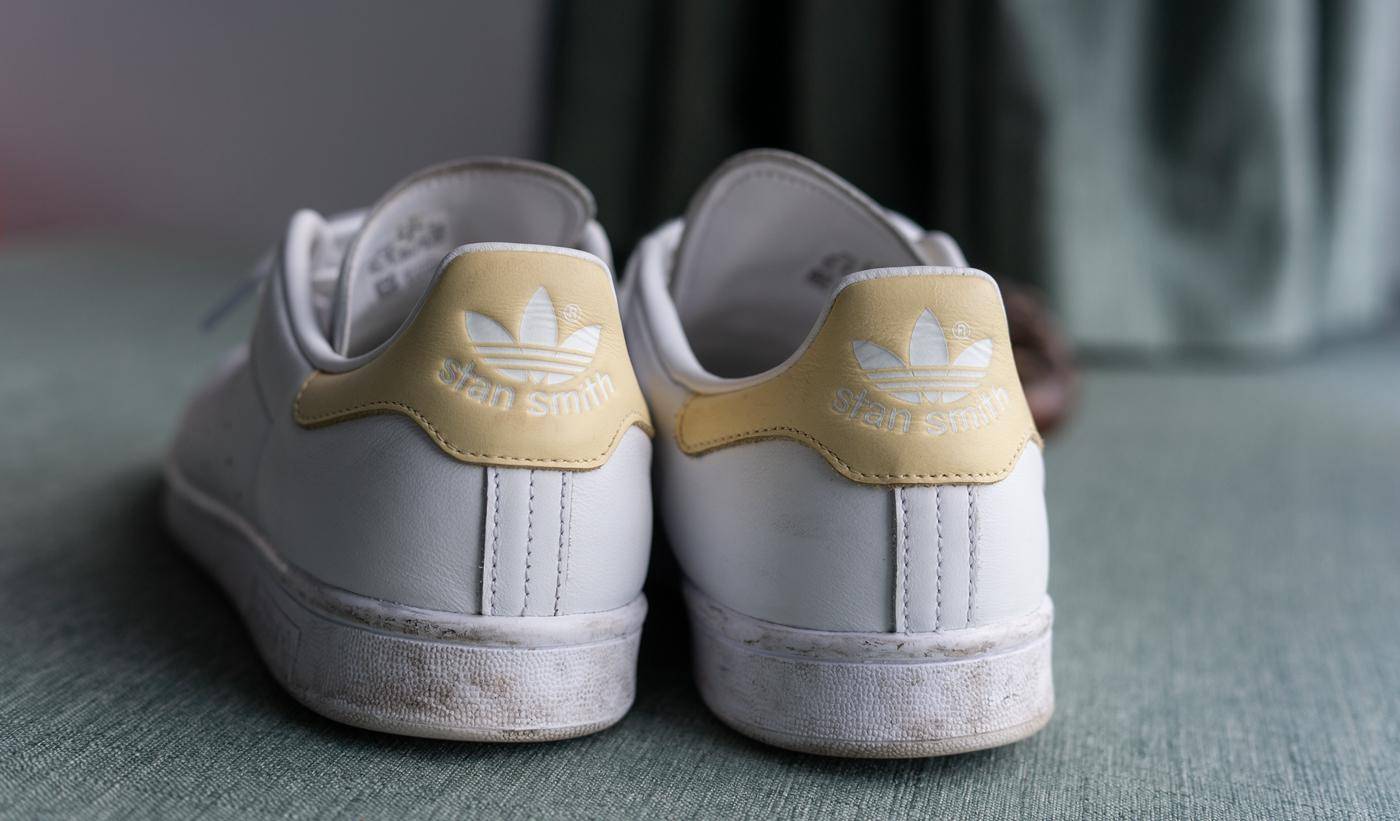 阿迪和耐克小白鞋哪个好,阿迪达斯和小白