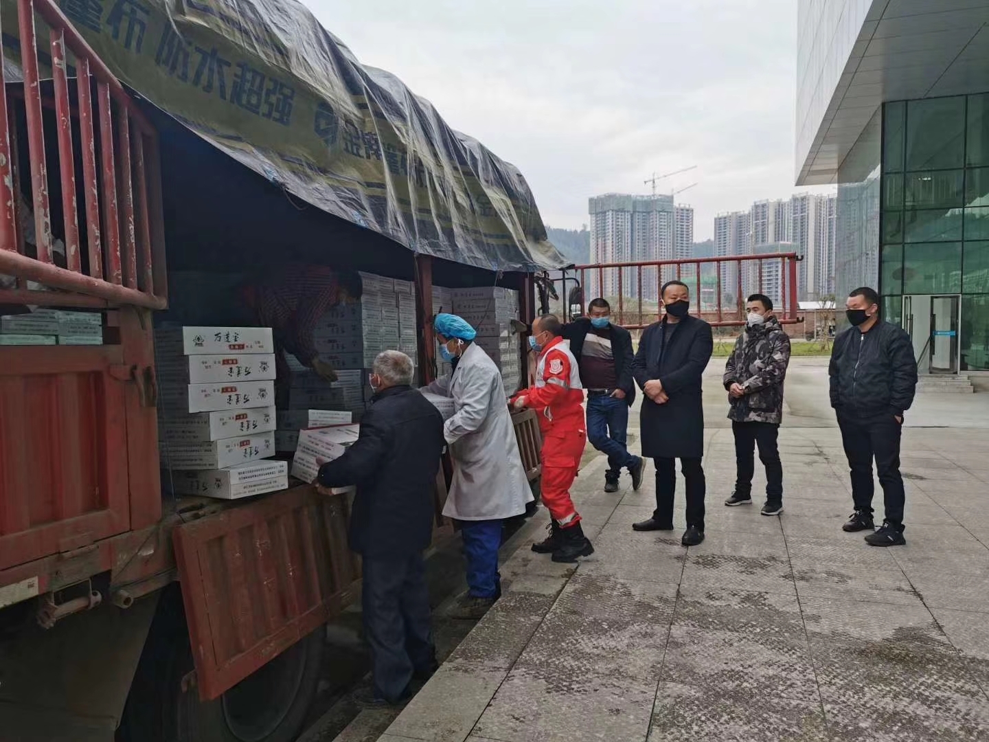 驰援抗疫|润千秋人持续行动！齐心协力，共克时艰