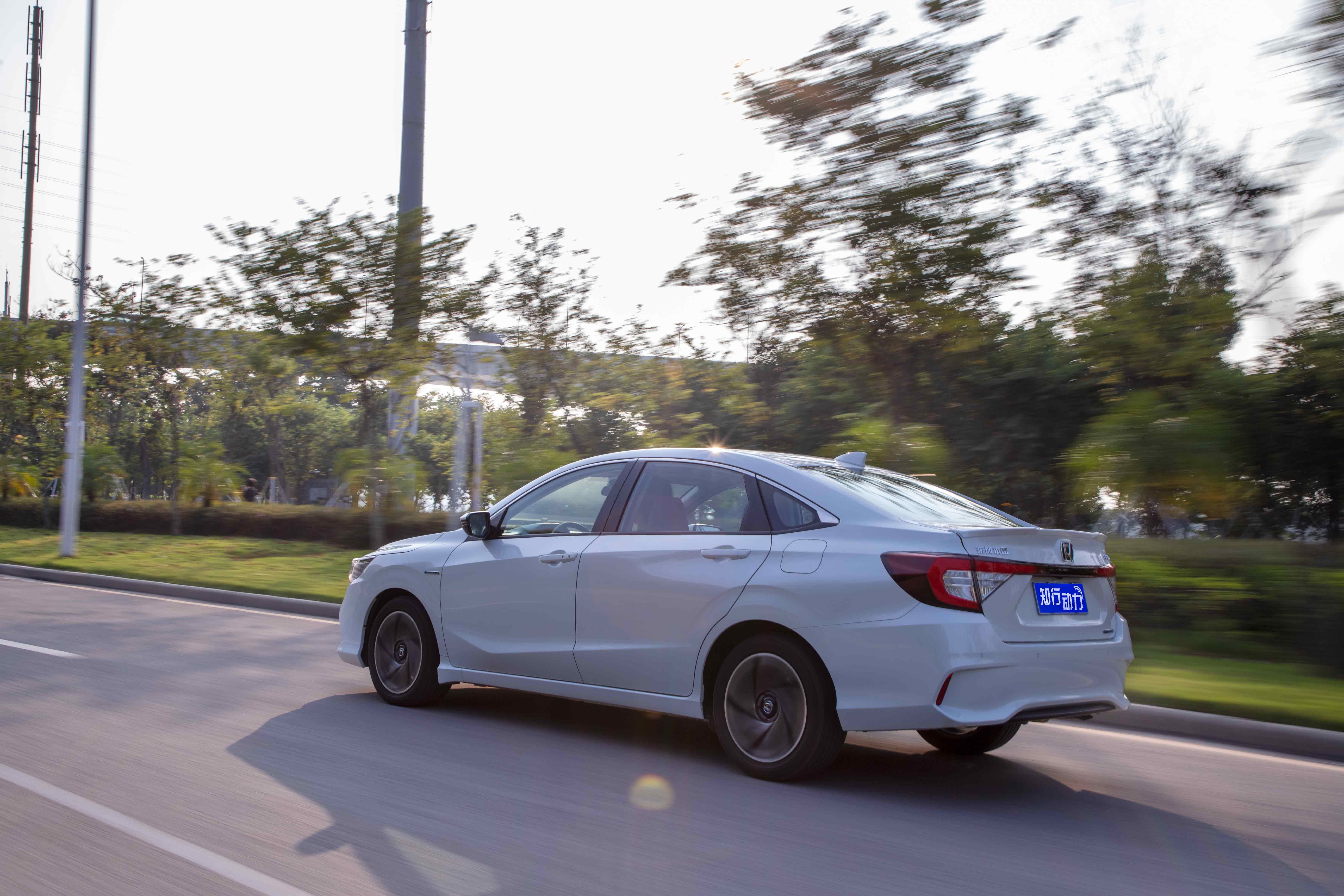 享域锐混动卡罗拉双擎,本田享域锐混动对比卡罗拉