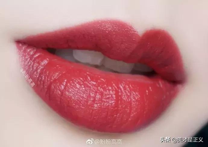 30块以内口红推荐,露华浓口红051和525哪个好看